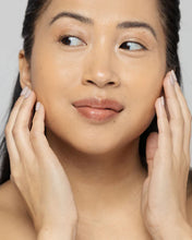 Load image into Gallery viewer, Vivier Vitamin C Scrub - Exfoliating Face Scrub