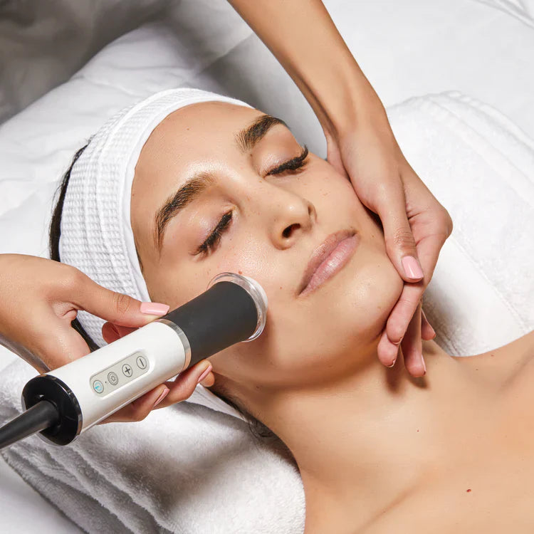 OxyGeneo Super Facial